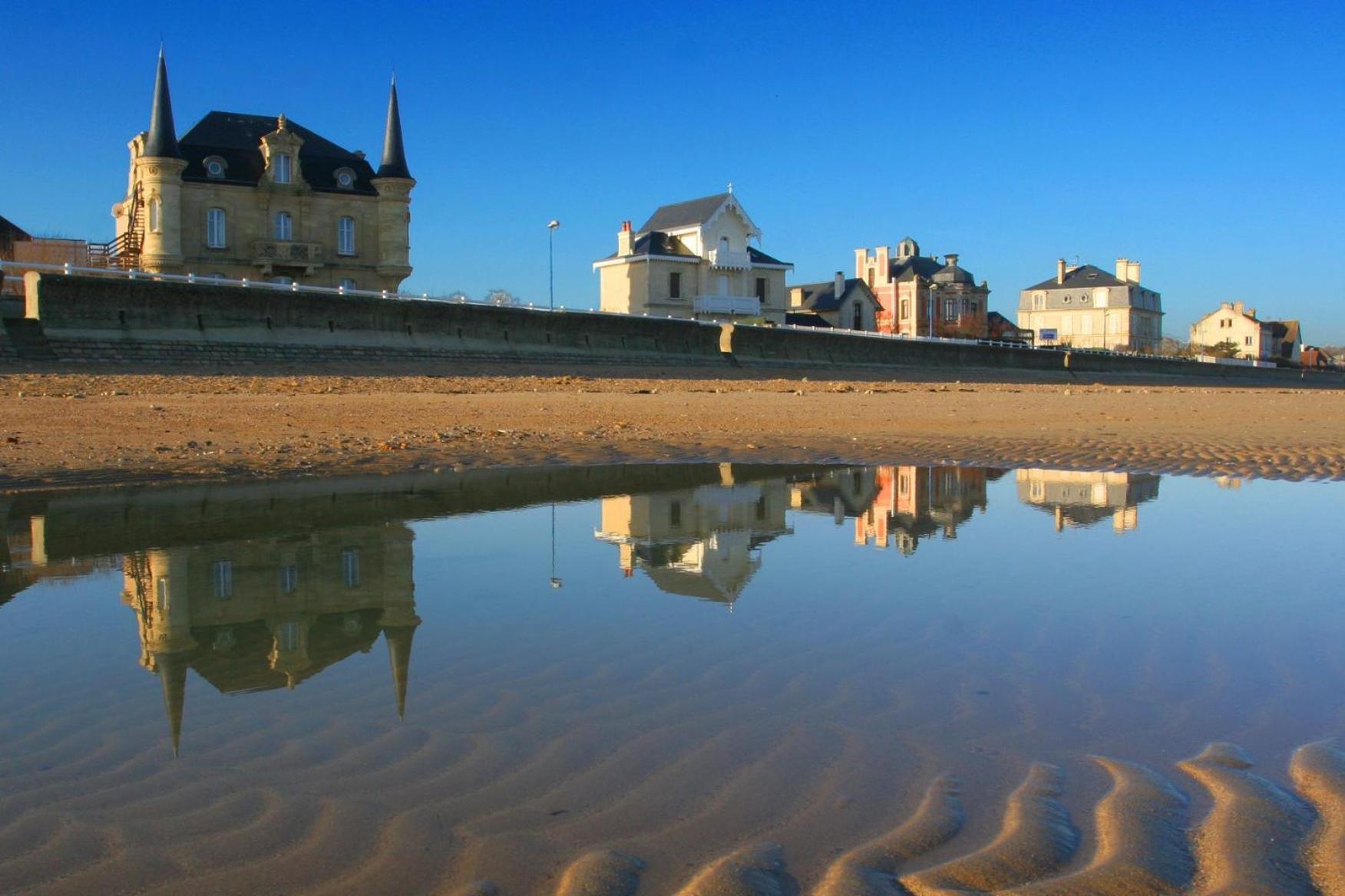 Bajocasse Apt Duplex Spacieux 3 Ch 2 Sdb Cosy Plein Centre Bayeux Decoration Elegante Proche Plages Du Debarquement Εξωτερικό φωτογραφία