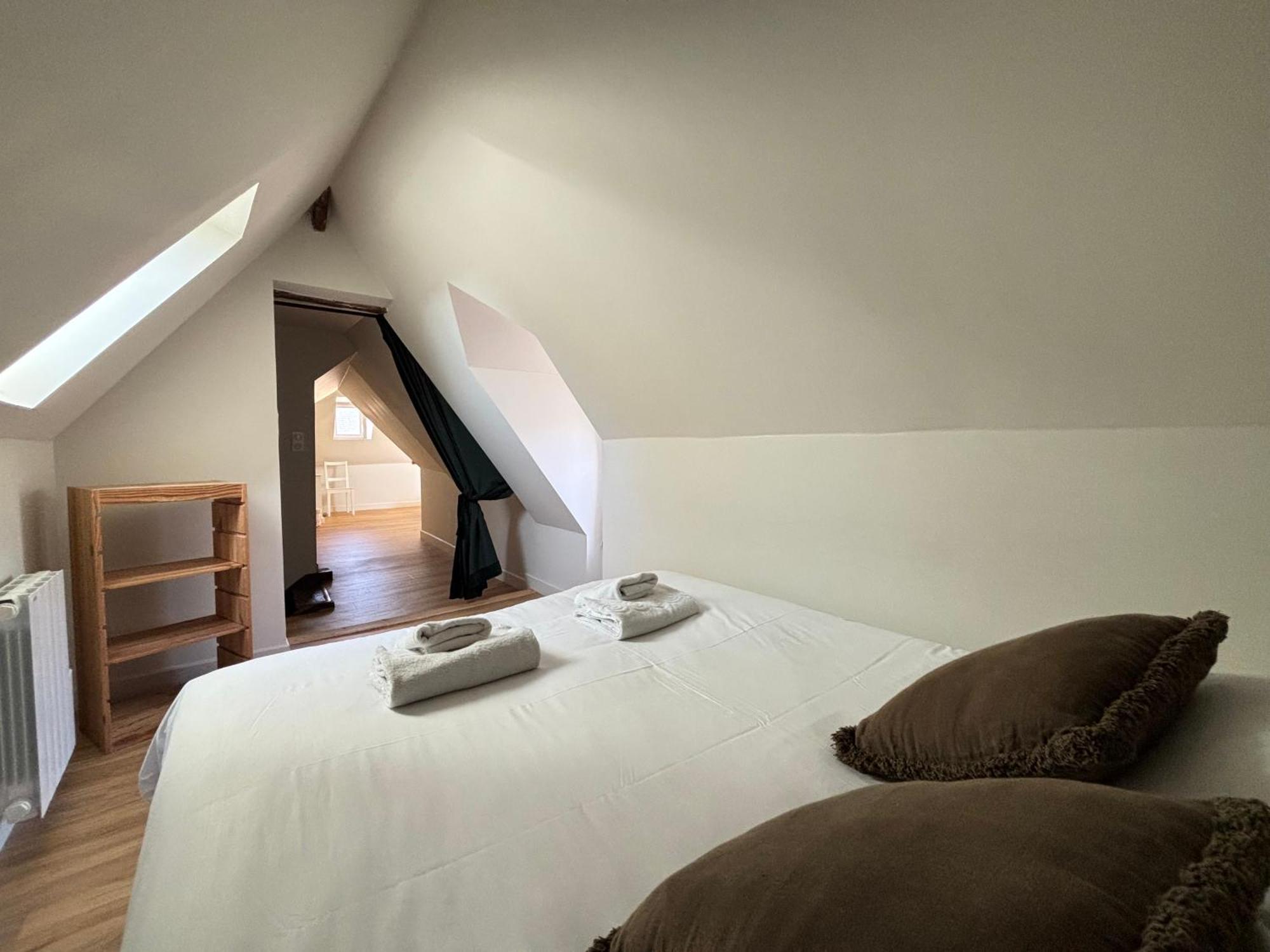Bajocasse Apt Duplex Spacieux 3 Ch 2 Sdb Cosy Plein Centre Bayeux Decoration Elegante Proche Plages Du Debarquement Εξωτερικό φωτογραφία